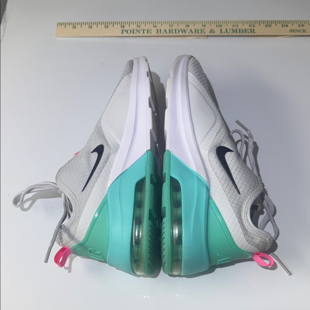 Nike Womens Air Max Motion 2 - Gray Running Shoes Sneakers Size 9.5 - Like New! - Picture 12 of 13